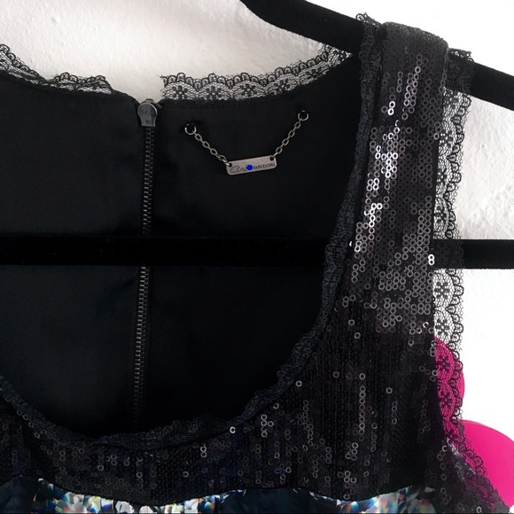 Dress Silky w/ Sequin Top diamonds print - Picture 3 of 8